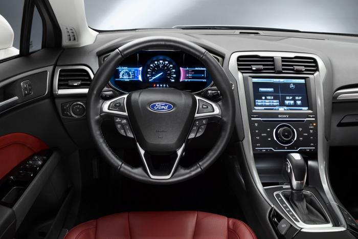 Ford najavio investiraticiju od 4 i pol milijardi dolara u električne i hibridne automobile
