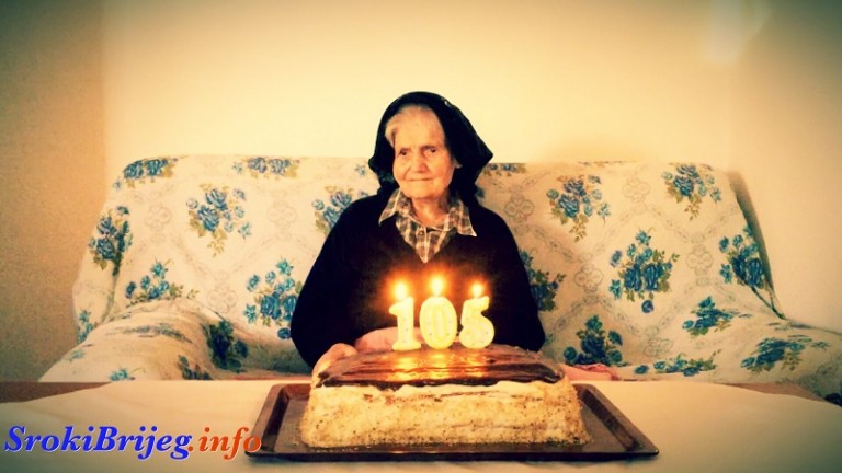 FOTO: Baka Cvita Ćavar proslavila 105. rođendan i jedino ju muči kažiprst!