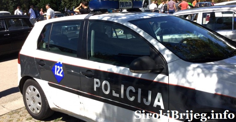 Policija u Posušju zatekla pet muškaraca, jednu ženu i troje djece stranih državljana na putu za EU!