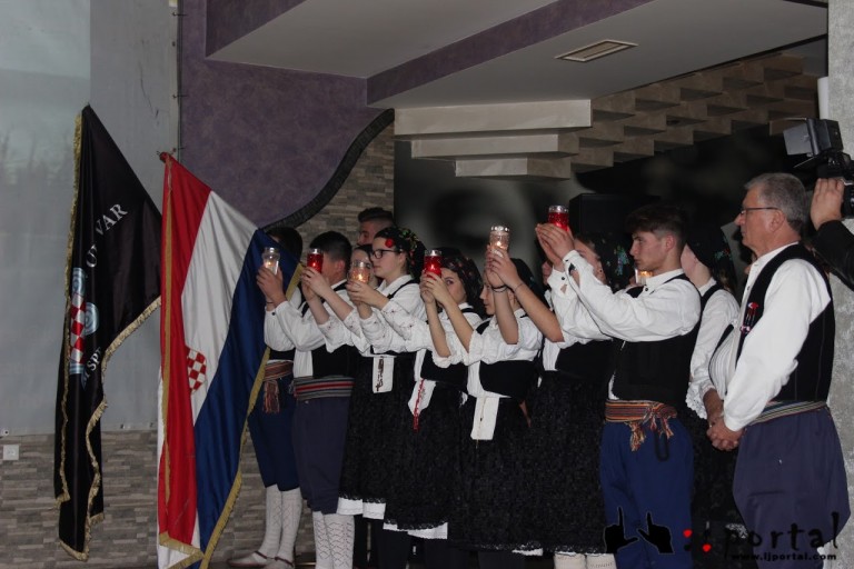 U Ljubuškom uprizorena glazbeno–scenska predstava “Bitka za Vukovar”