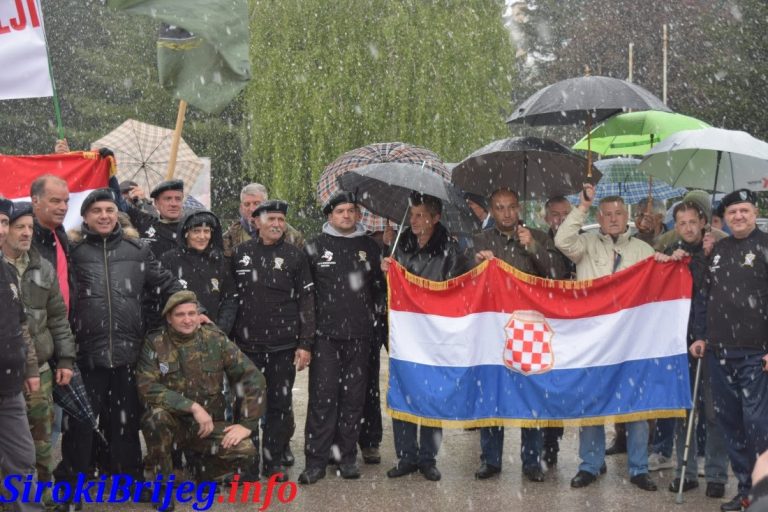 Branitelji ŽZH u borbi za svoja prava u Sarajevu 25.04.2016.