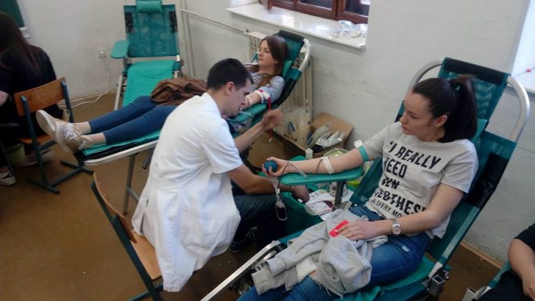 Srednja strukovna škola Široki Brijeg darovala 44 doze krvi