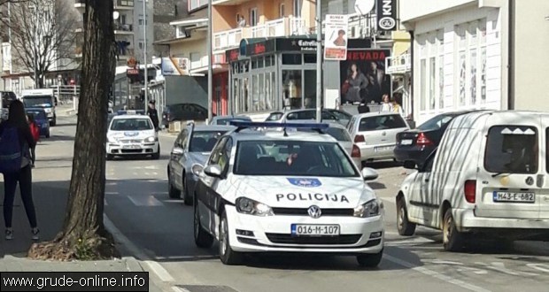 Nabrijani dečko iz Sarajeva – Nakon što je napravio nered u DZ Grude, isto napravio i u policijskoj upravi!