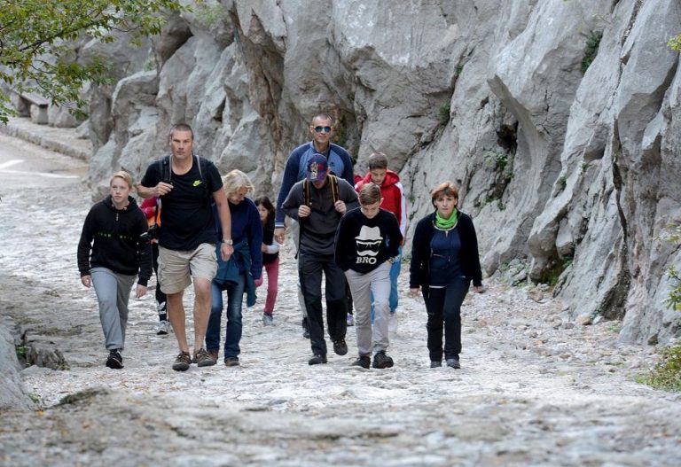 NAJAVA: HPD Čvrsnica poziva vas planinarsku školu u Širokom Brijegu