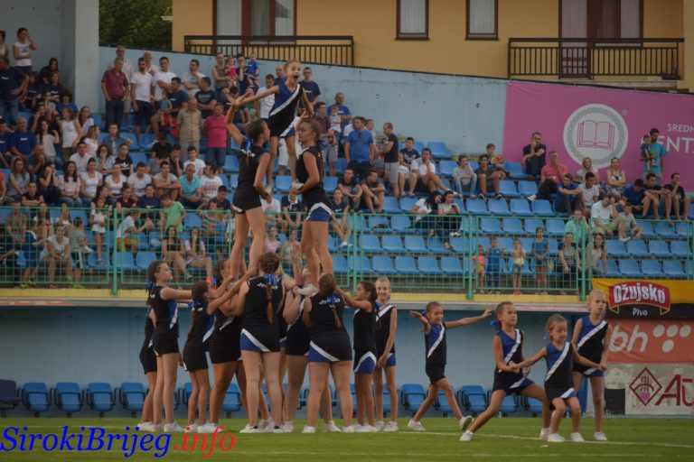 Poziv na upis u najtrofejniji cheerleading klub u državi – postani član HCK Široki!