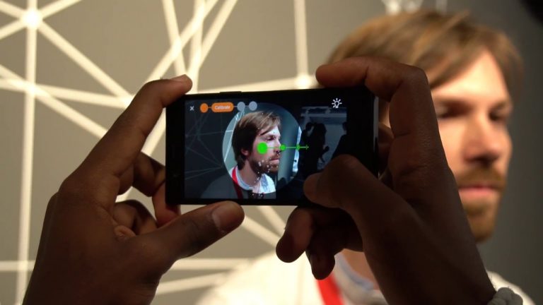 VIDEO: Stižu mobiteli s kamerama koje skeniraju u tri dimenzije