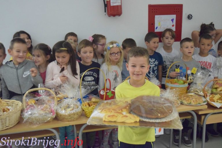 VIDEO/FOTO: Druga osnovna škola Široki Brijeg proslavila Dane kruha