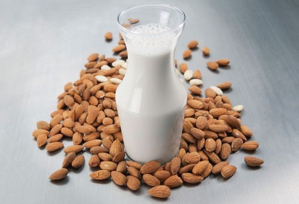 Bademovo mlijeko – odlična alternativa kravljem mlijeku