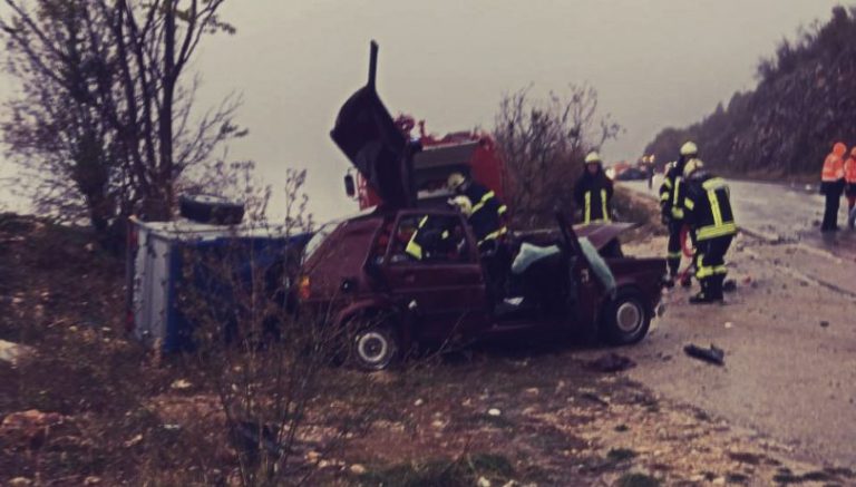 Četiri osobe ozljeđne, jedna smrtno stradala na regionalnoj cesti Grude – Posušje