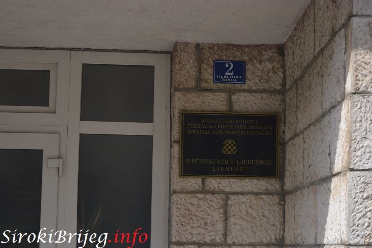 Sud u Ljubuškom potvrdio optužnicu protiv kćerke policajca koja je imala udes službenim vozilom MUP-a HNŽ-a