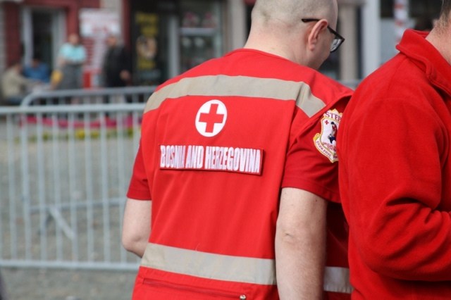 Cijela struktura Crvenog križa ŽZH pomaže potrebitima, objavljeni telefonski kontakti