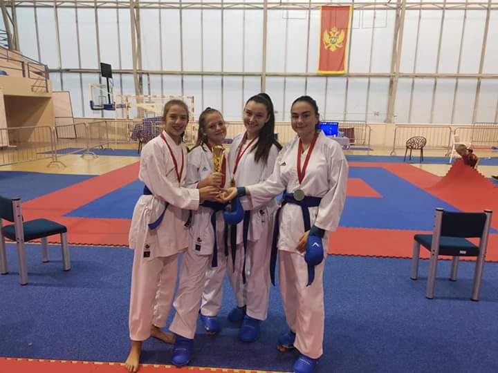 Kadetkinje karate kluba “Široki Brijeg” prvakinje na jakom turniru u Herceg Novom