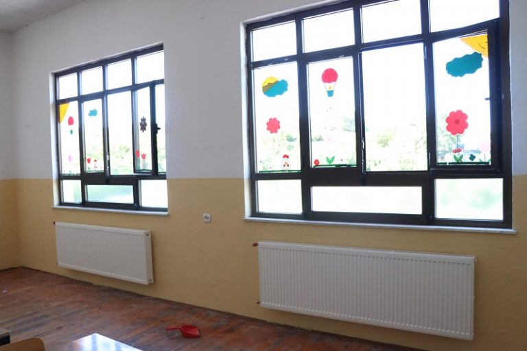 FOTO: U školama u Podvraniću i Izbičnu novi sustav grijanja
