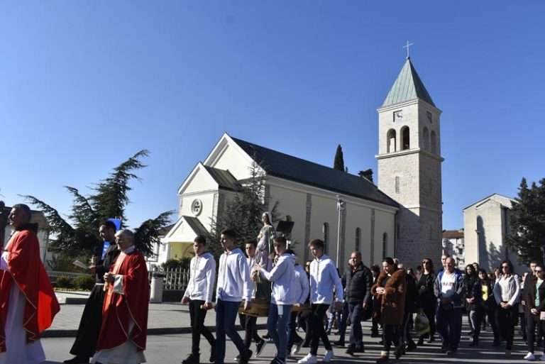Misom i procesijom proslavljen blagdan sv. Kate u Ljubuškom